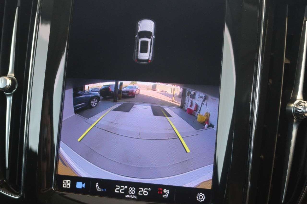 2022 VOLVO XC60 2022 VOLVO XC60