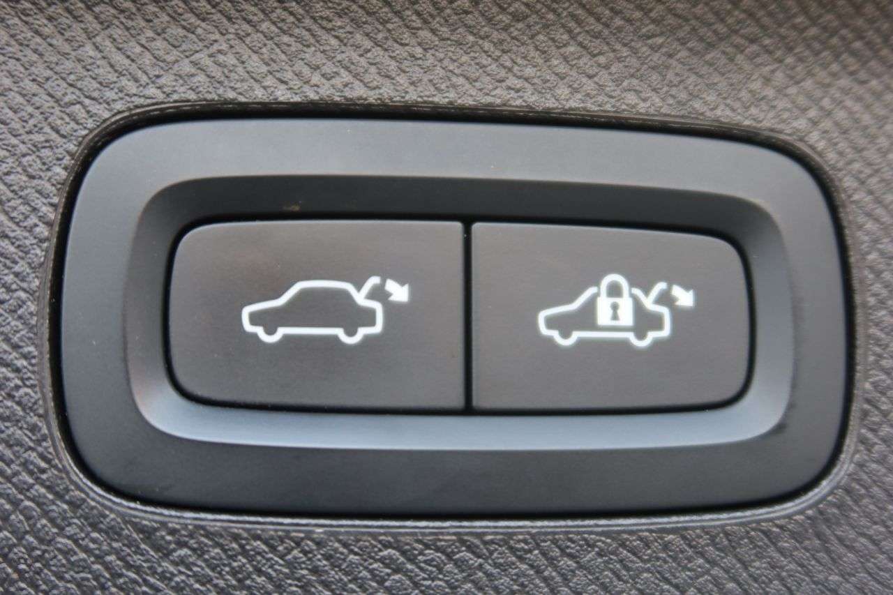 2021 VOLVO XC90 2021 VOLVO XC90