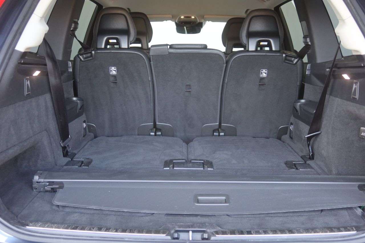 2021 VOLVO XC90 2021 VOLVO XC90