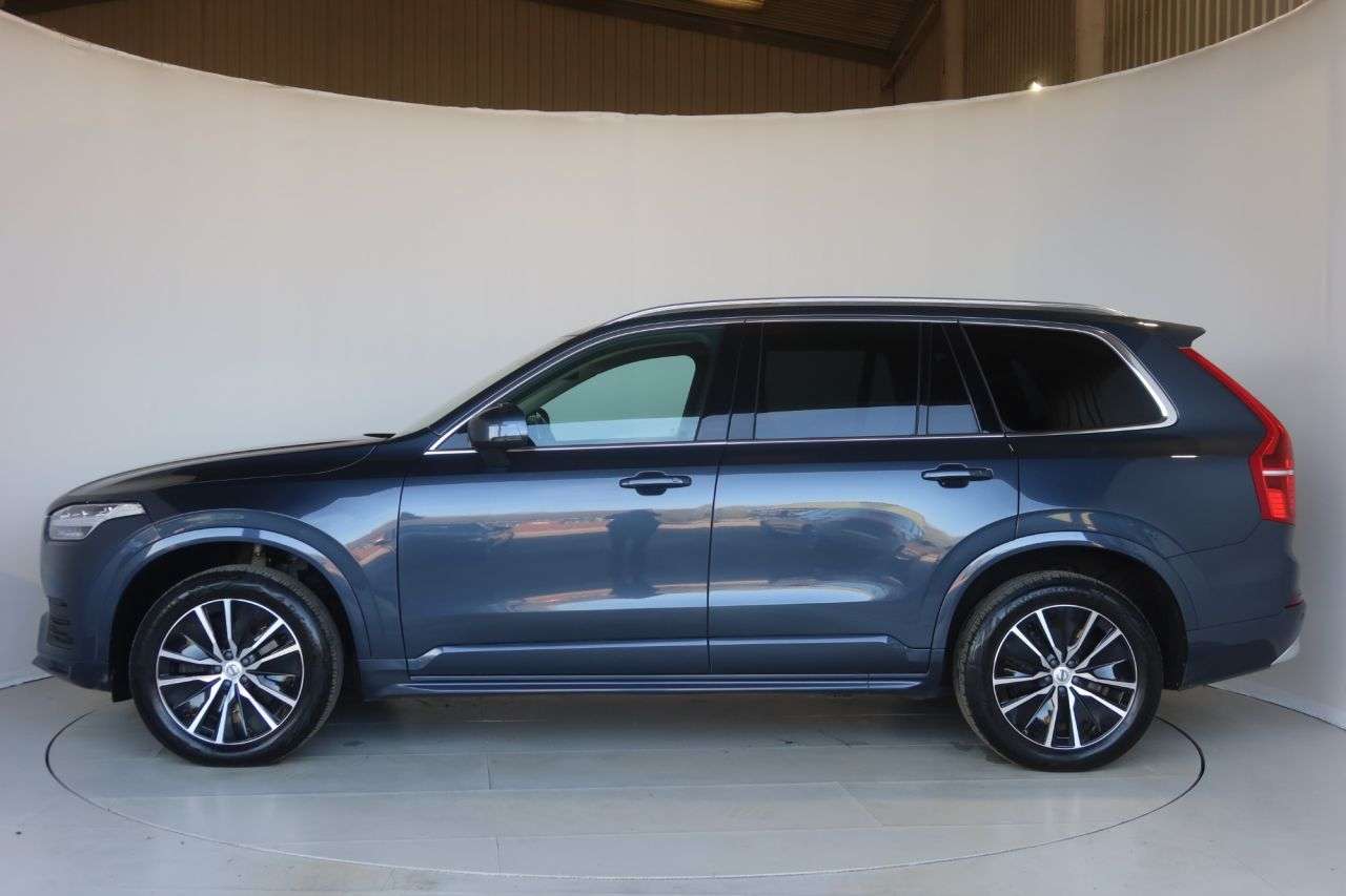 2021 VOLVO XC90 2021 VOLVO XC90