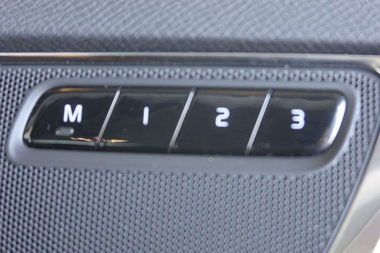 2021 VOLVO XC90 2021 VOLVO XC90