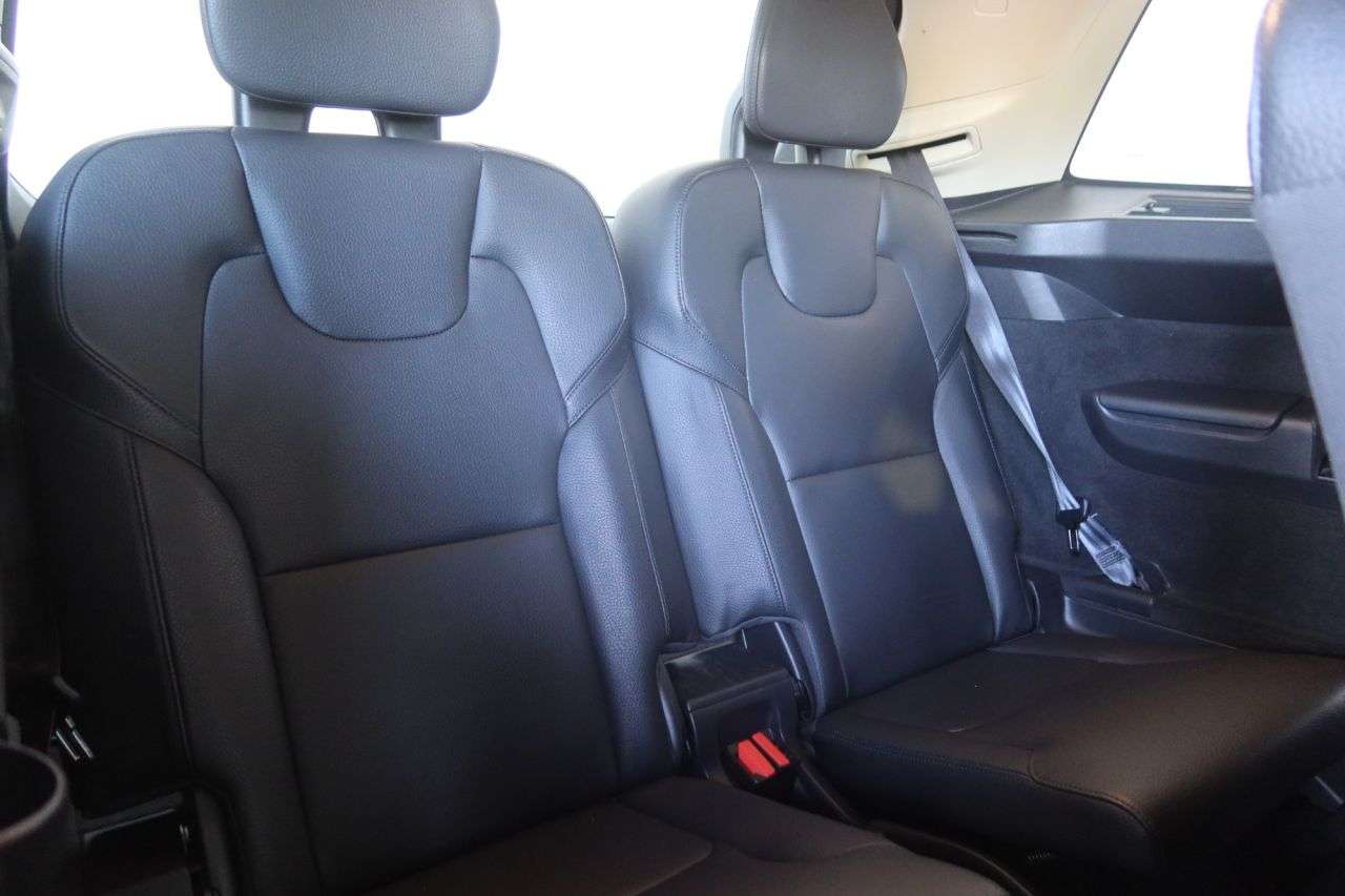 2021 VOLVO XC90 2021 VOLVO XC90