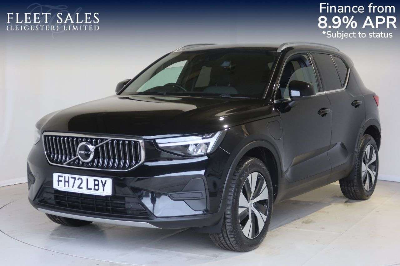 A 2023 VOLVO XC40 1.5h T4 Recharge 10.7kWh Core SUV 5dr Petrol Plug-in Hybrid Auto Euro 6 (s/ A 2023 VOLVO XC40 1.5h T4 Recharge 10.7kWh Core SUV 5dr Petrol Plug-in Hybrid Auto Euro 6 (s/