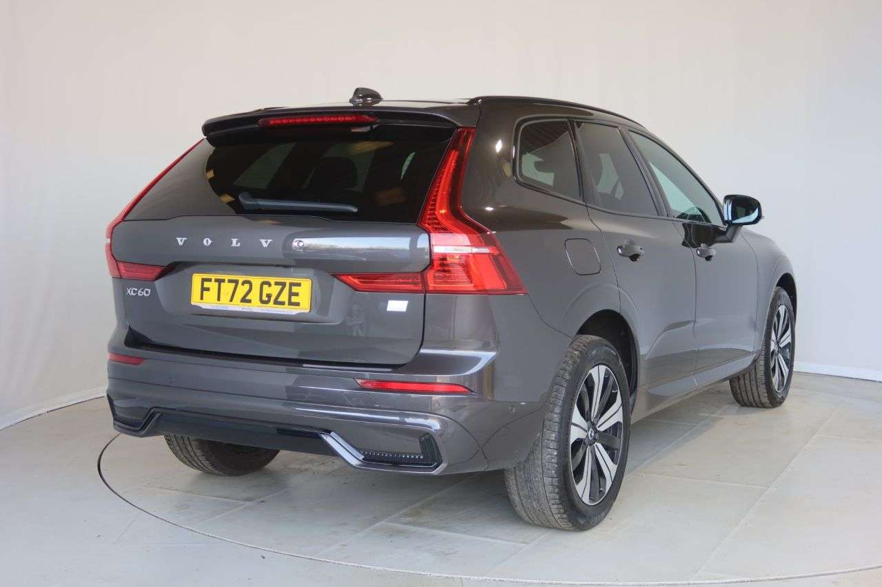 2023 VOLVO XC60 2023 VOLVO XC60