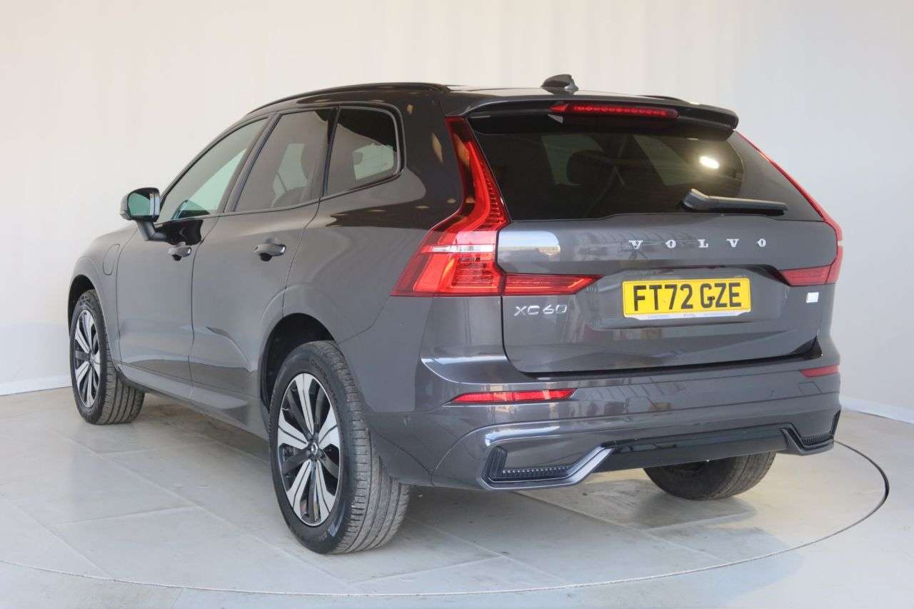 2023 VOLVO XC60 2023 VOLVO XC60