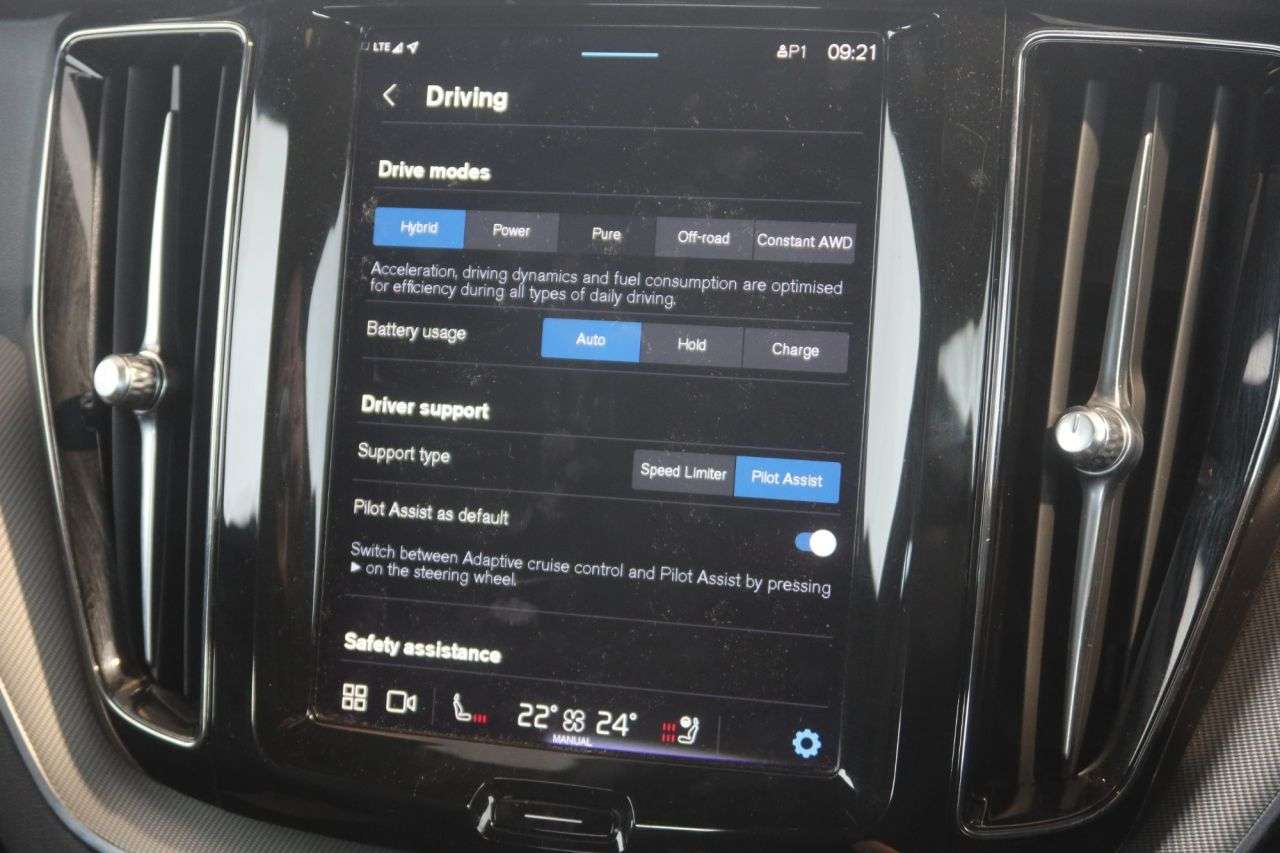 2023 VOLVO XC60 2023 VOLVO XC60