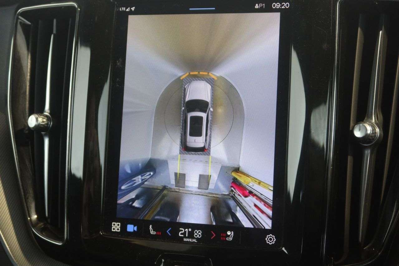 2023 VOLVO XC60 2023 VOLVO XC60