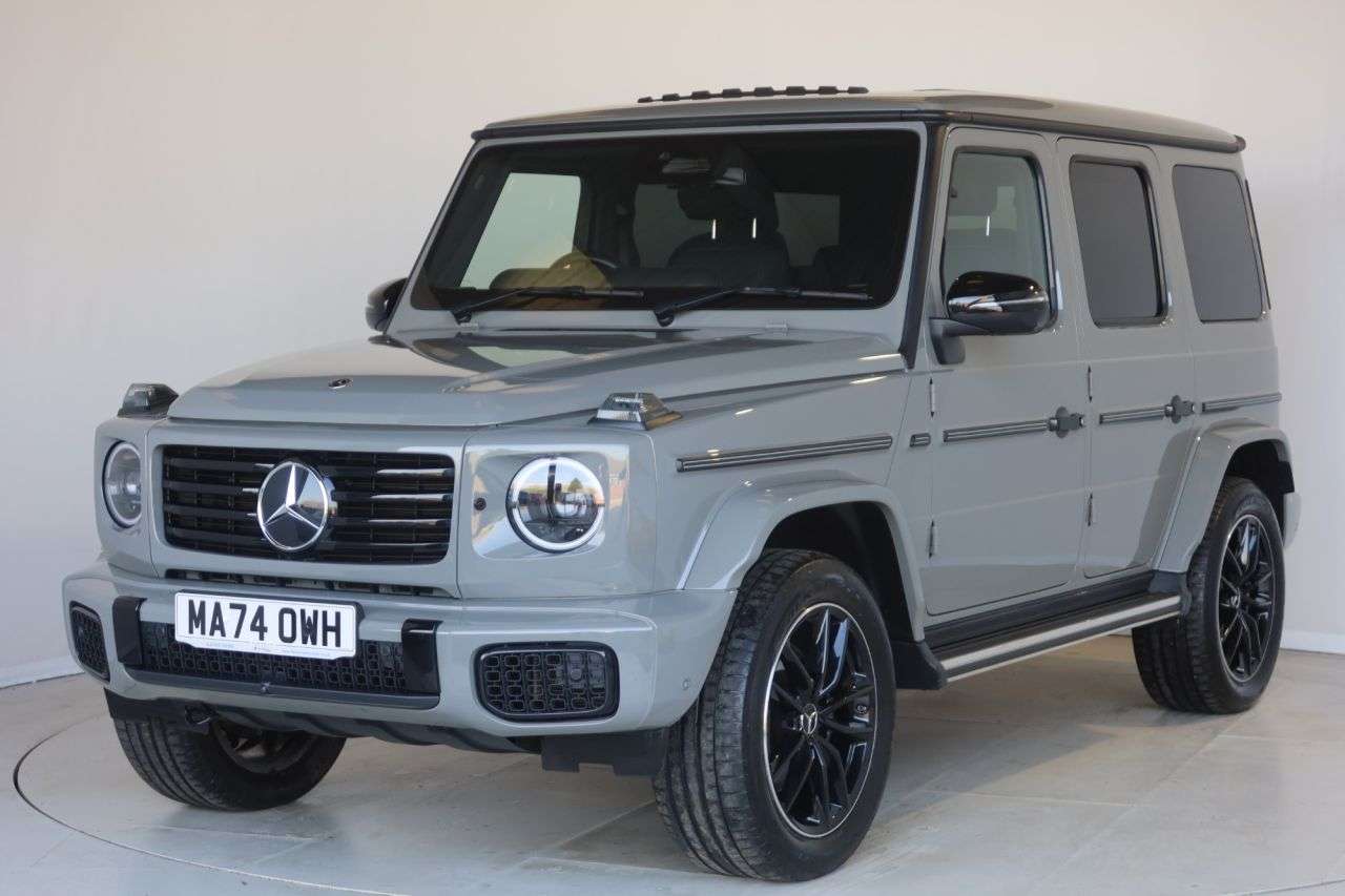 A 2024 MERCEDES-BENZ G-CLASS 3.0 G450d MHEV AMG Line (Premium Plus) SUV 5dr Diesel Hybrid G-Tronic 4WD E A 2024 MERCEDES-BENZ G-CLASS 3.0 G450d MHEV AMG Line (Premium Plus) SUV 5dr Diesel Hybrid G-Tronic 4WD E