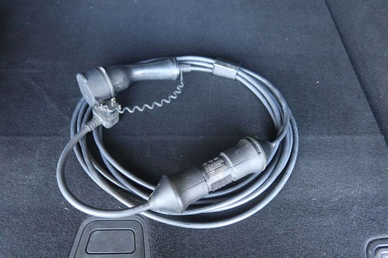 2021 VOLVO XC60 2021 VOLVO XC60