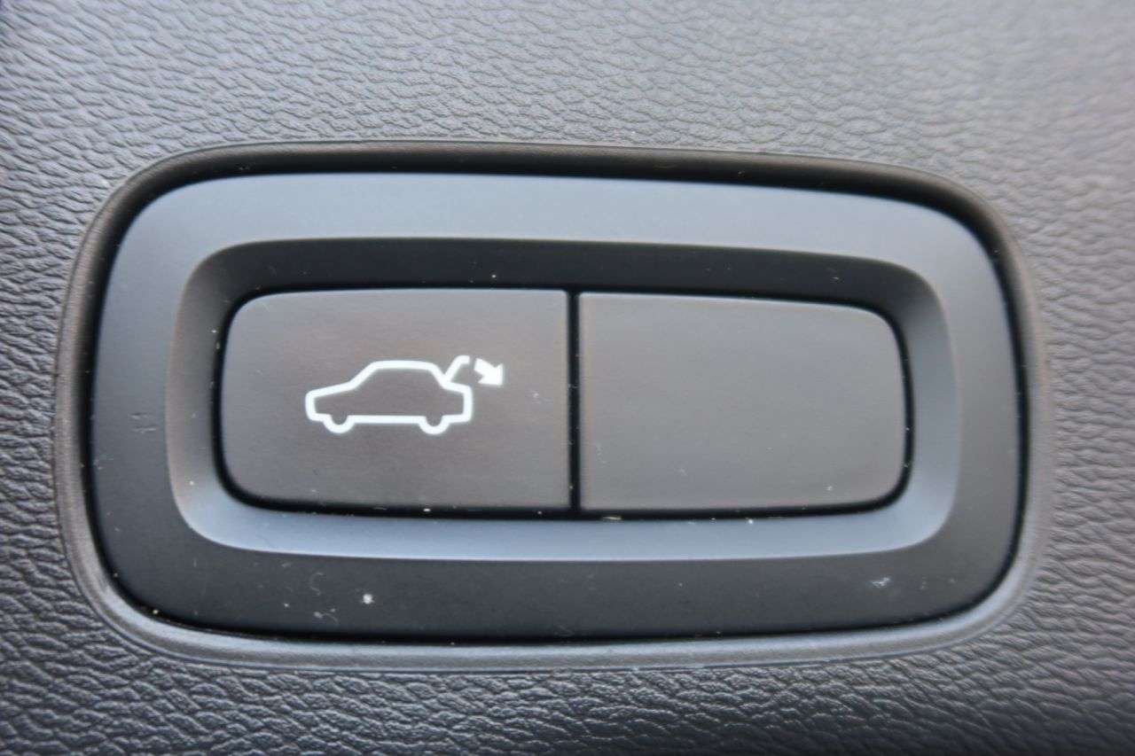 2021 VOLVO XC60 2021 VOLVO XC60