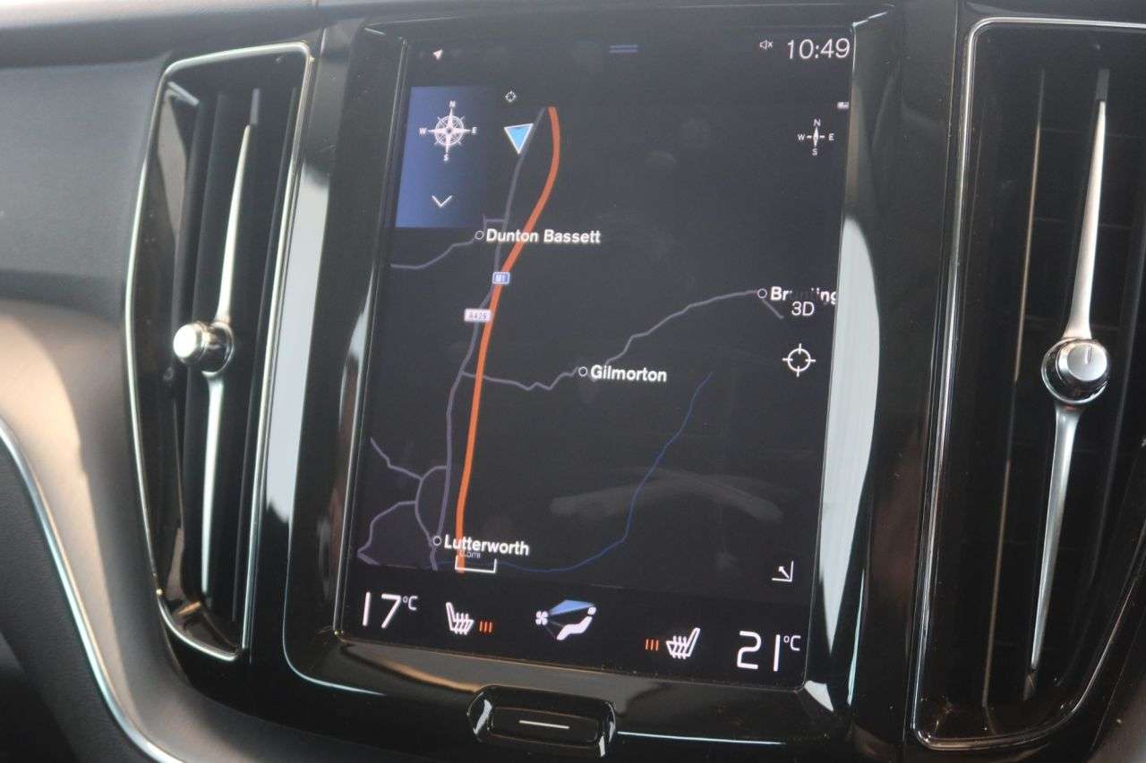 2021 VOLVO XC60 2021 VOLVO XC60