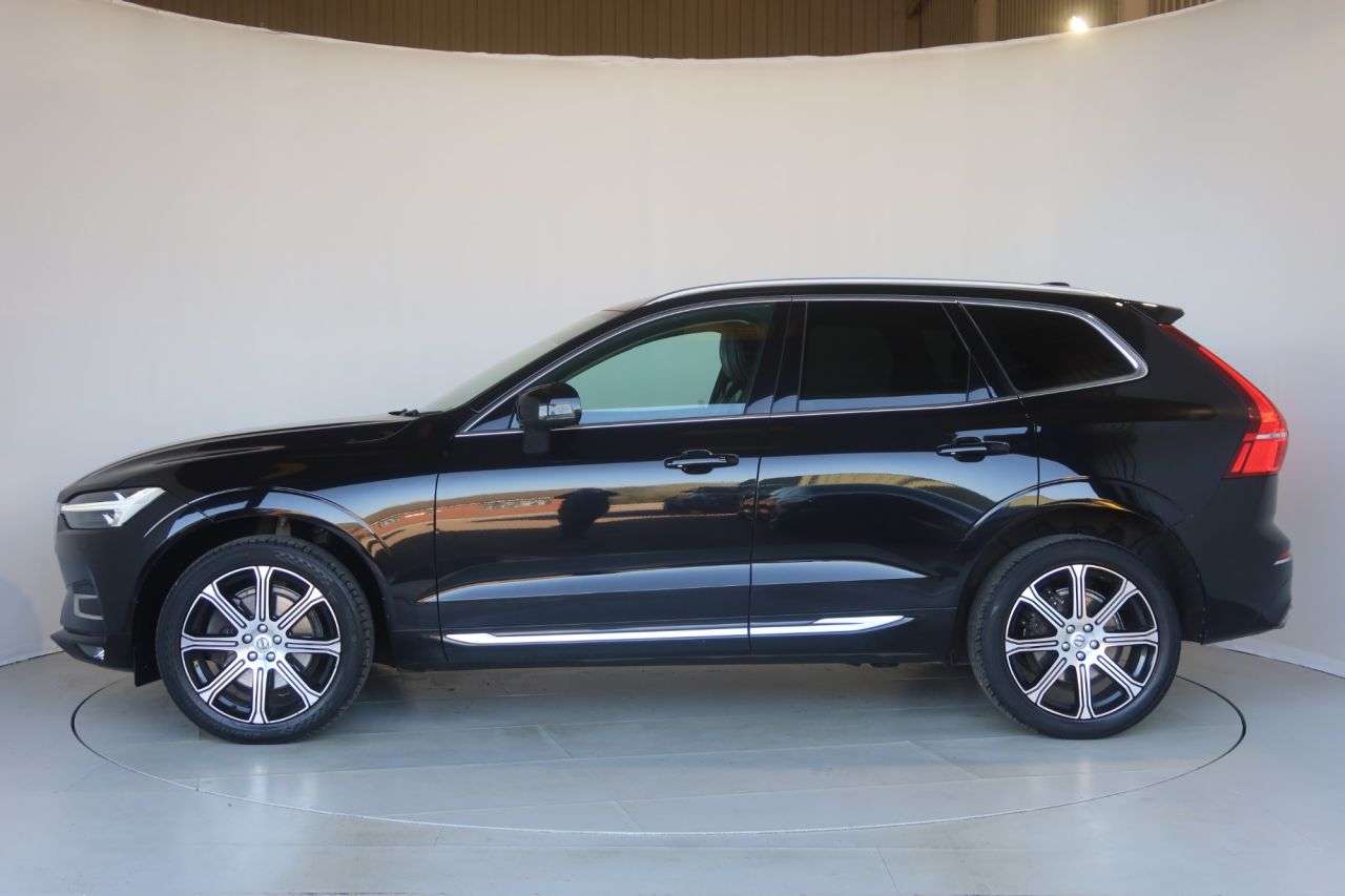 2021 VOLVO XC60 2021 VOLVO XC60