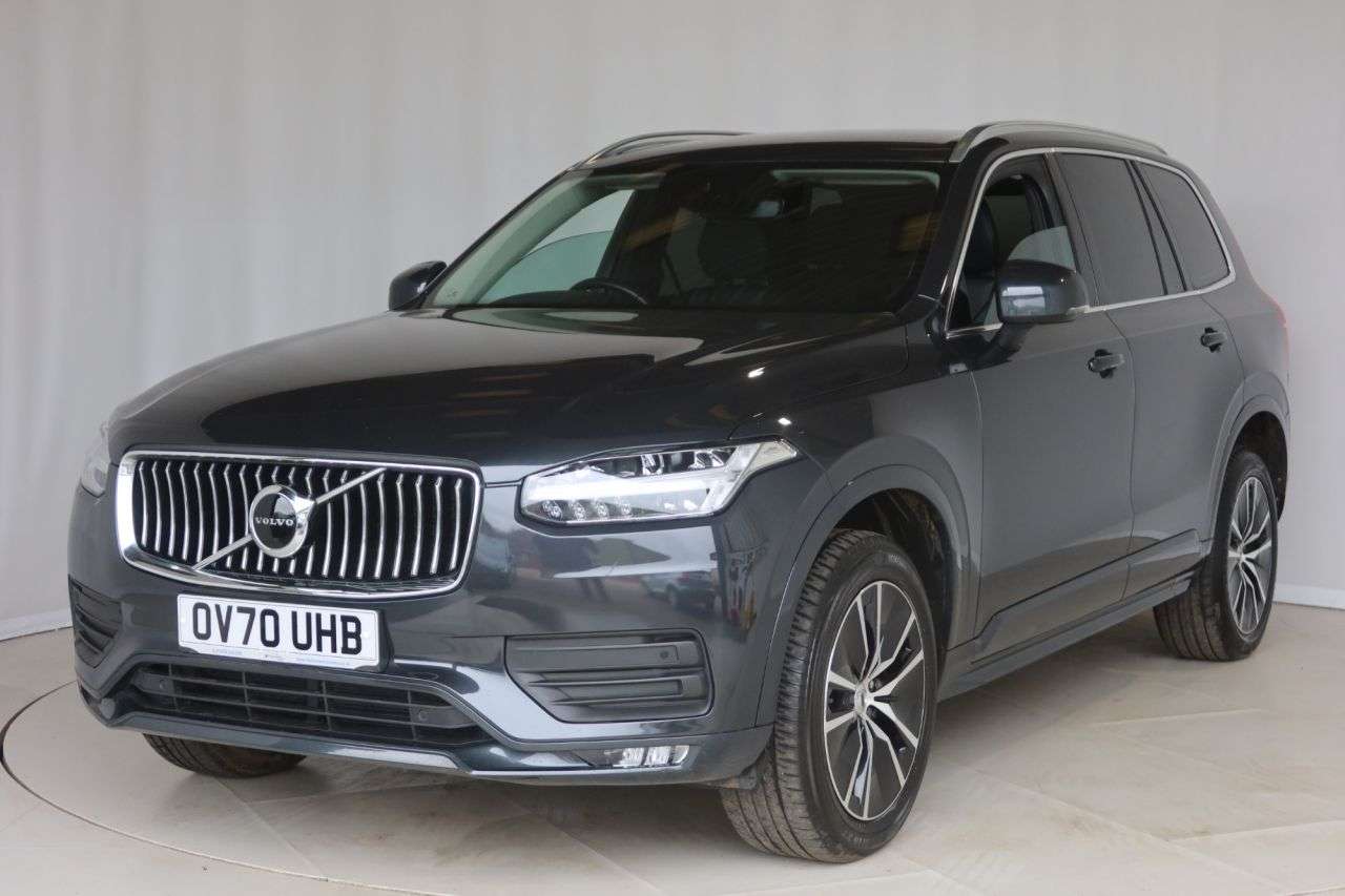 A 2020 VOLVO XC90 2.0 B5 MHEV Momentum SUV 5dr Diesel Hybrid Auto 4WD Euro 6 (s/s) (235 ps) H A 2020 VOLVO XC90 2.0 B5 MHEV Momentum SUV 5dr Diesel Hybrid Auto 4WD Euro 6 (s/s) (235 ps) H