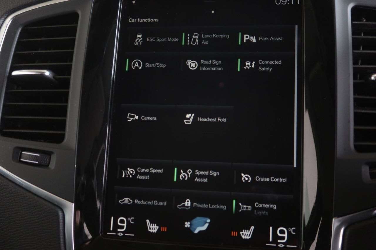 2020 VOLVO XC90 2020 VOLVO XC90