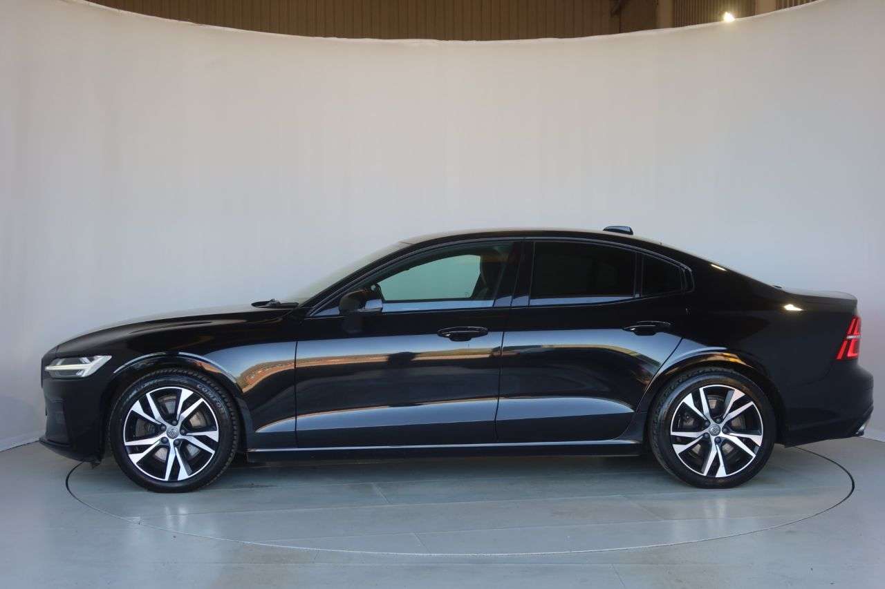 2022 VOLVO S60 2022 VOLVO S60