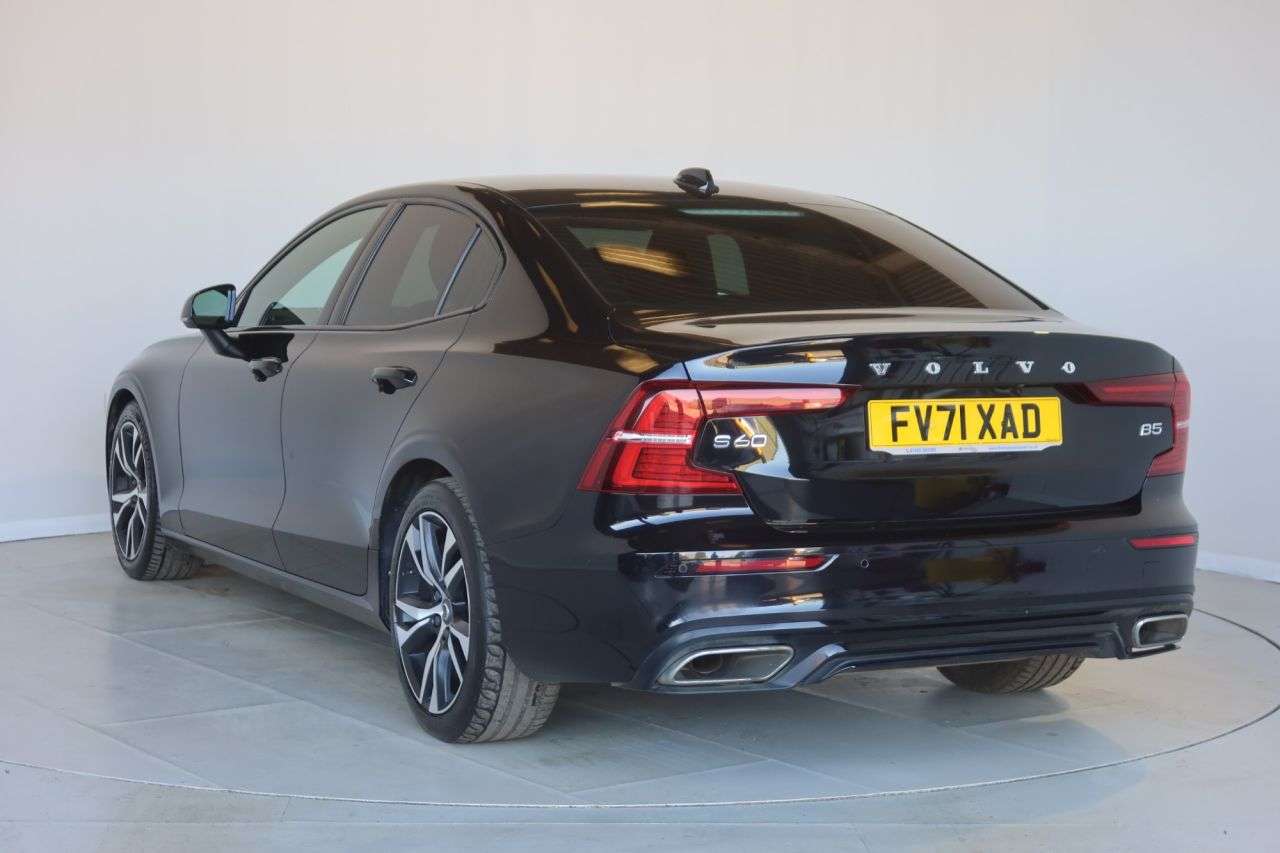 2022 VOLVO S60 2022 VOLVO S60