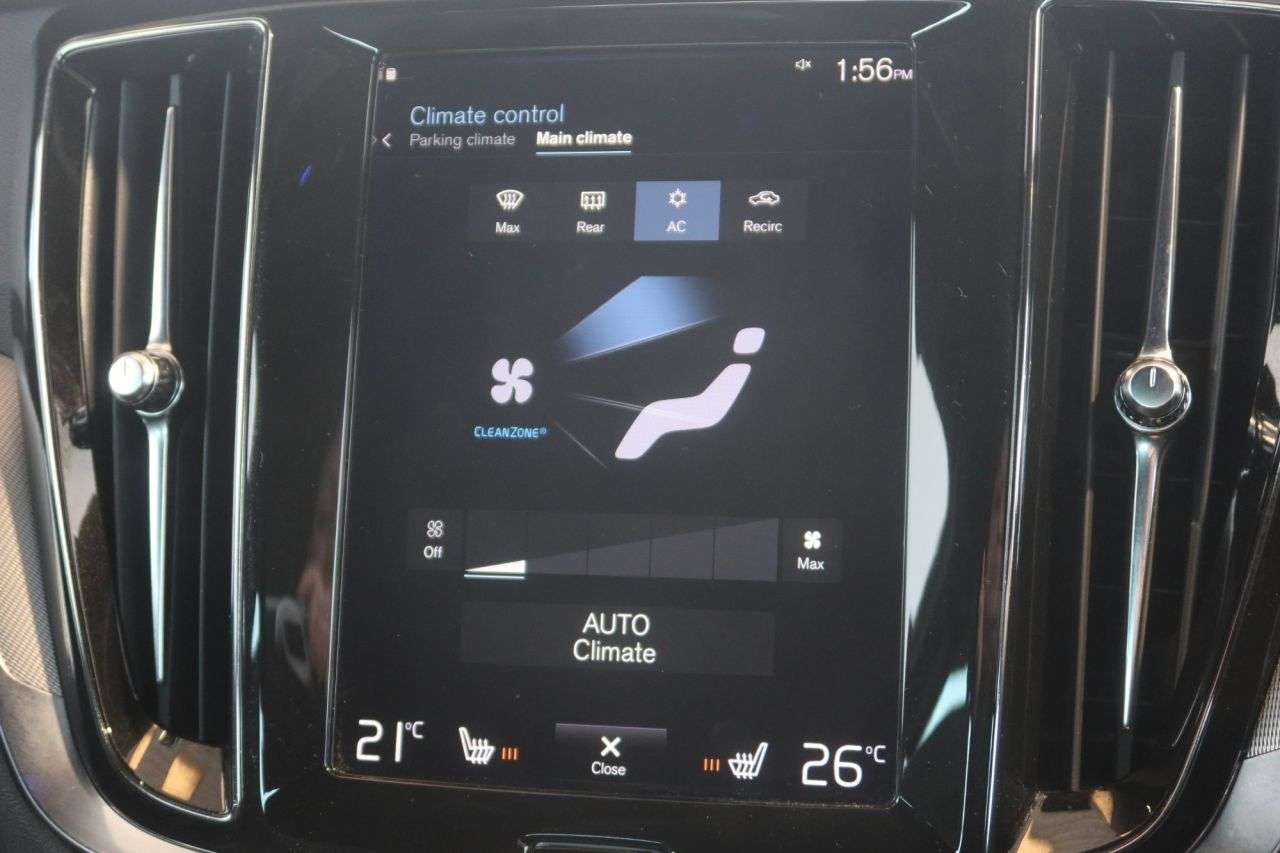 2022 VOLVO S60 2022 VOLVO S60