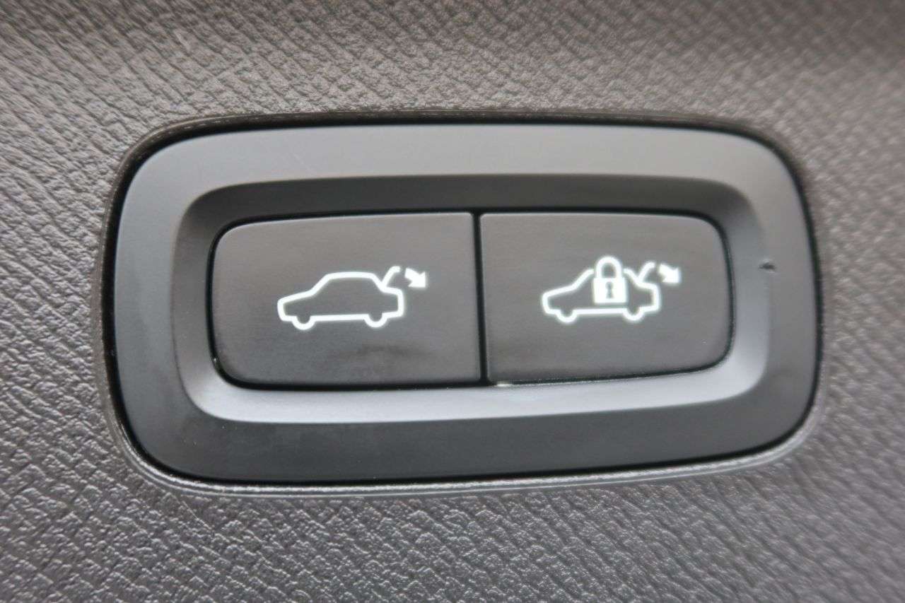 2021 VOLVO XC90 2021 VOLVO XC90