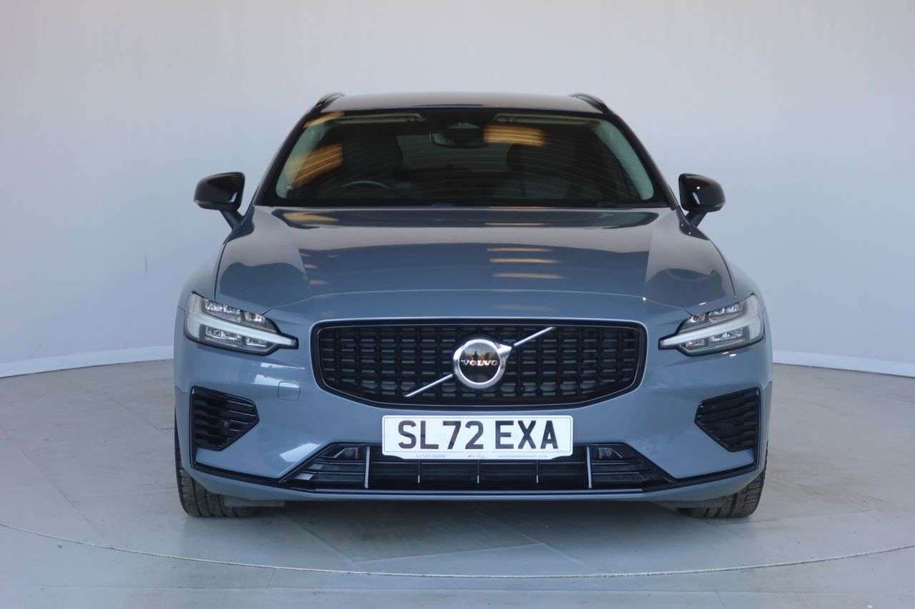 2022 VOLVO V60 2022 VOLVO V60