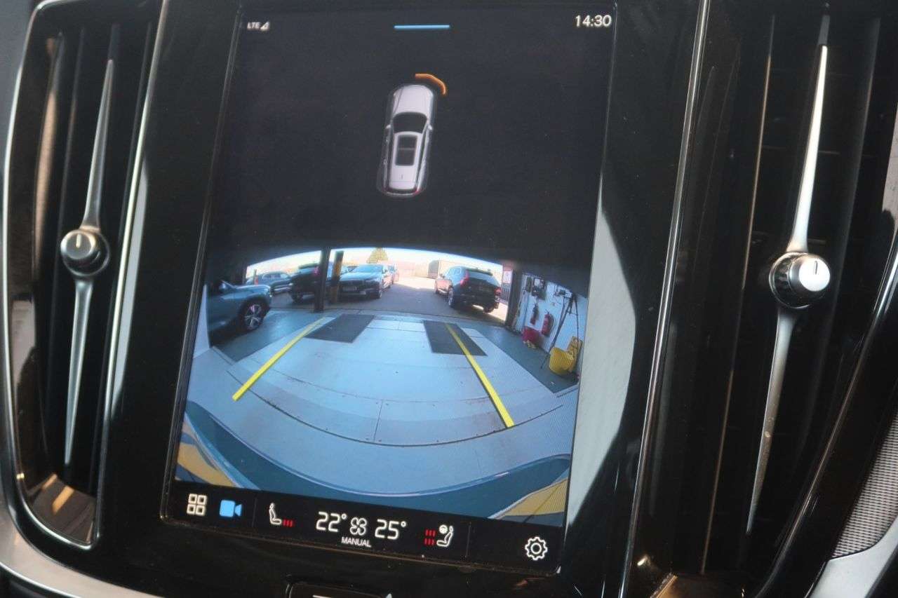 2022 VOLVO V60 2022 VOLVO V60