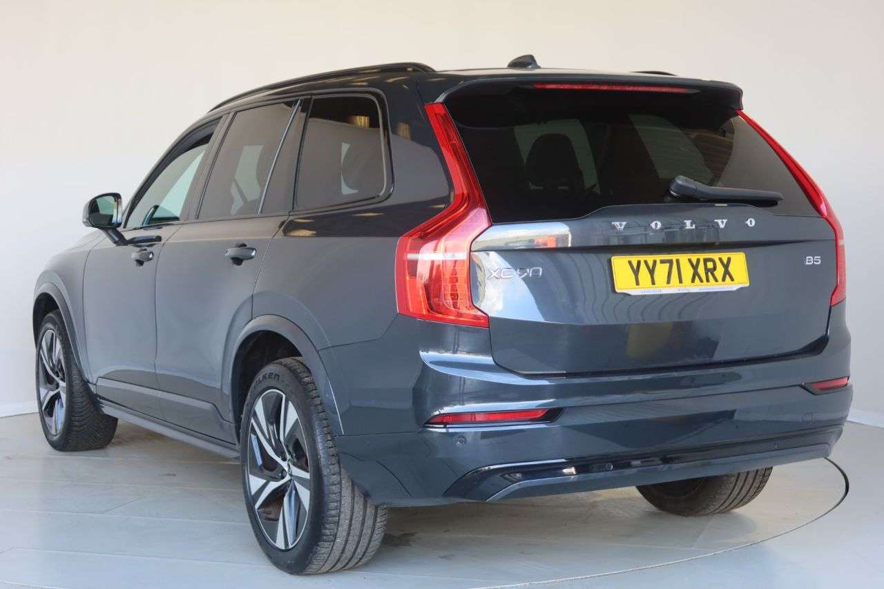 2022 VOLVO XC90 2022 VOLVO XC90
