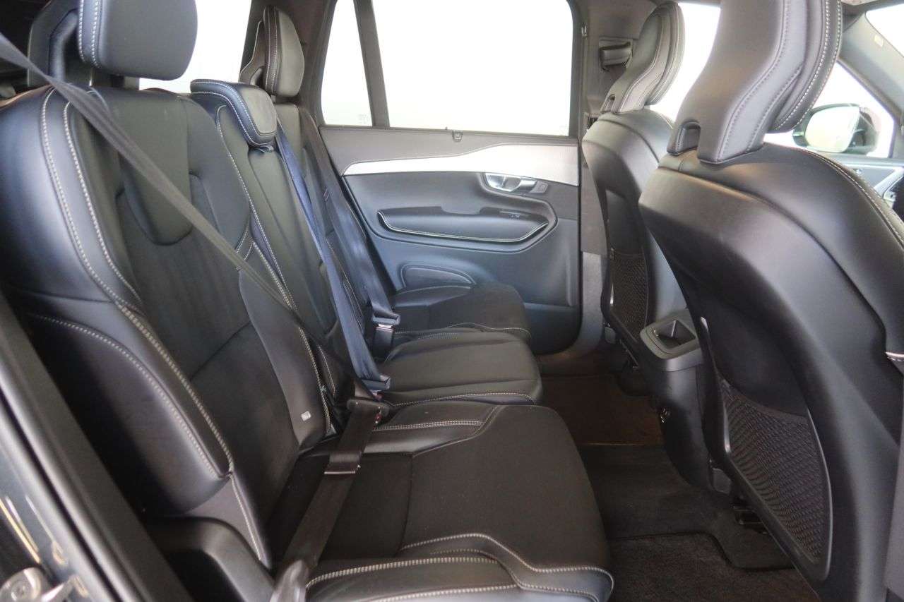 2022 VOLVO XC90 2022 VOLVO XC90