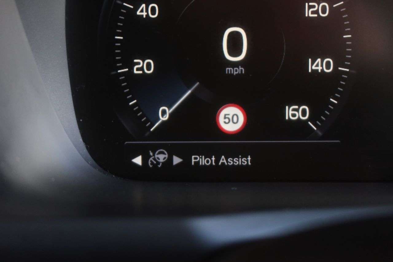 2022 VOLVO XC90 2022 VOLVO XC90