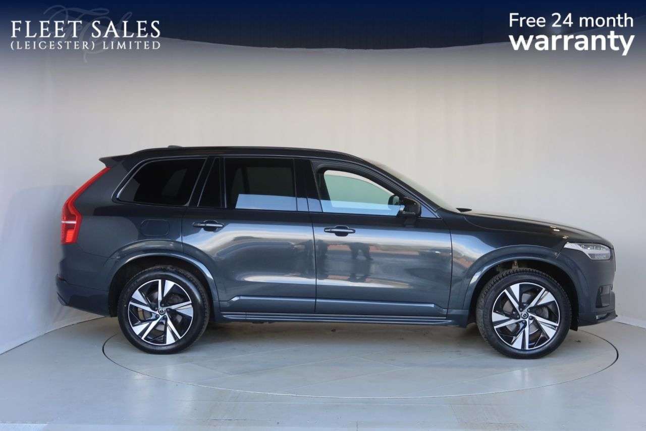 A 2022 VOLVO XC90 2.0 B5 MHEV R-Design SUV 5dr Diesel Hybrid Auto 4WD Euro 6 (s/s) (235 ps) R A 2022 VOLVO XC90 2.0 B5 MHEV R-Design SUV 5dr Diesel Hybrid Auto 4WD Euro 6 (s/s) (235 ps) R