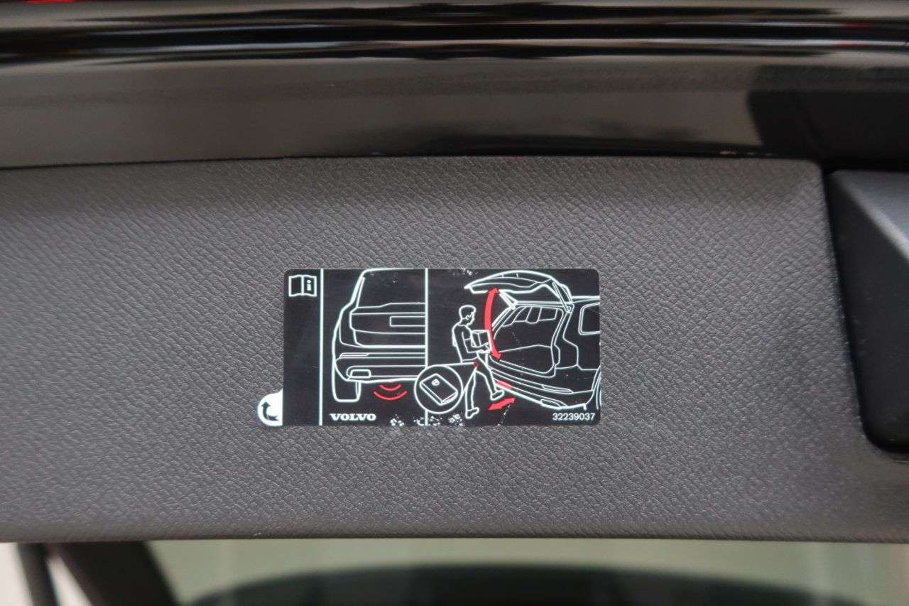 2022 VOLVO XC90 2022 VOLVO XC90