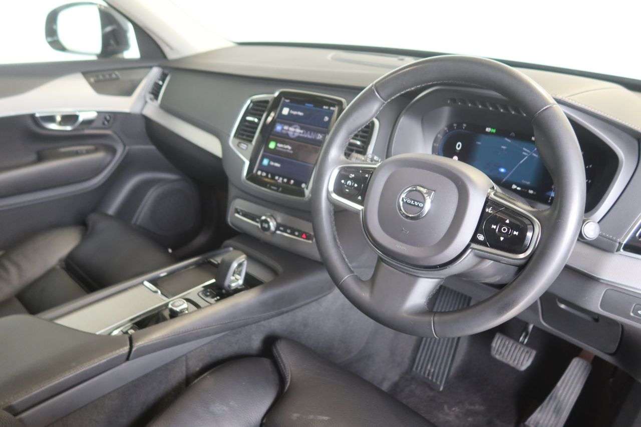 2022 VOLVO XC90 2022 VOLVO XC90