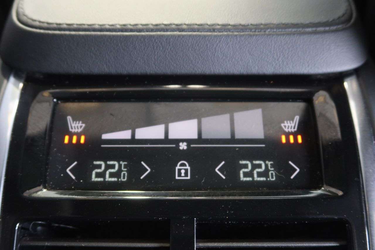 2022 VOLVO XC90 2022 VOLVO XC90