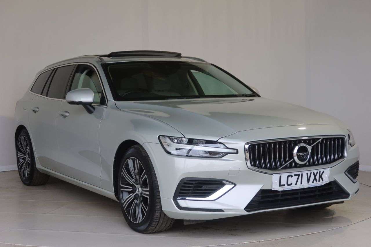 2021 VOLVO V60 2021 VOLVO V60