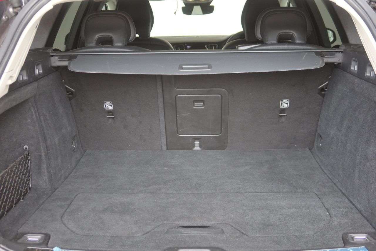 2022 VOLVO V60 2022 VOLVO V60