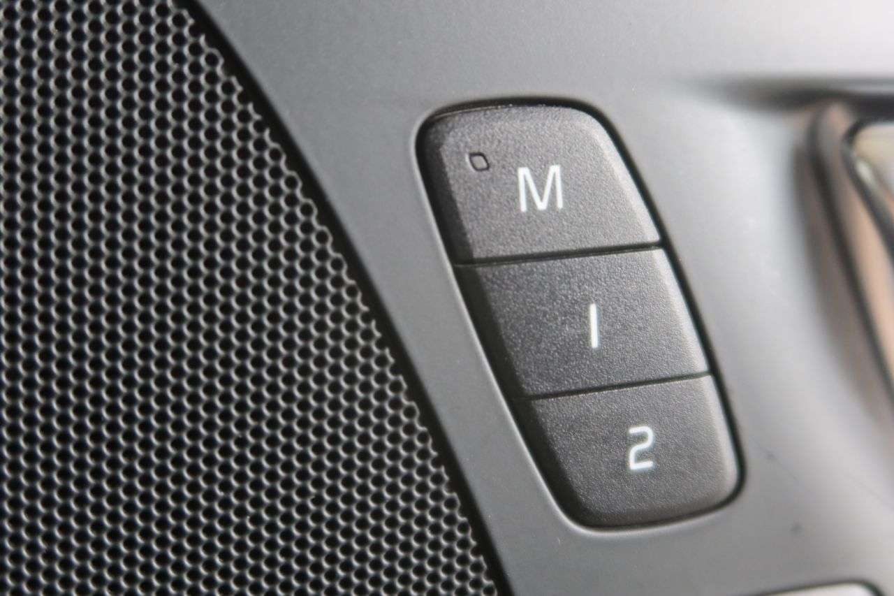 2022 VOLVO V60 2022 VOLVO V60