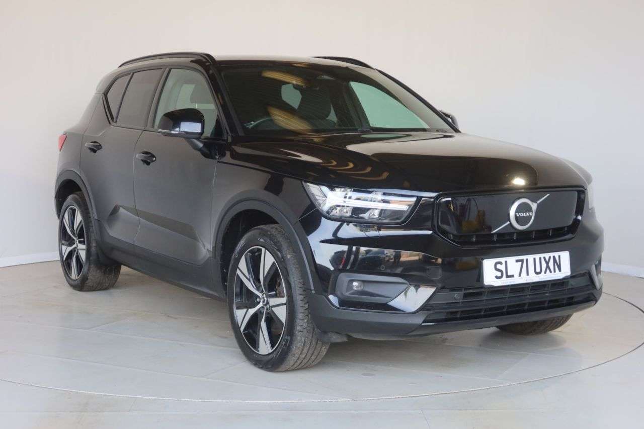 2021 VOLVO XC40 2021 VOLVO XC40
