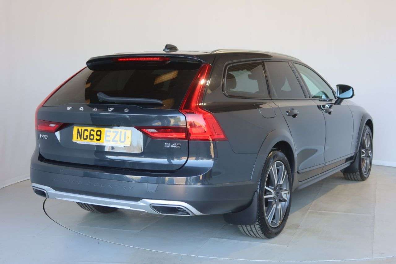 2020 VOLVO V90 CROSS COUNTRY 2020 VOLVO V90 CROSS COUNTRY