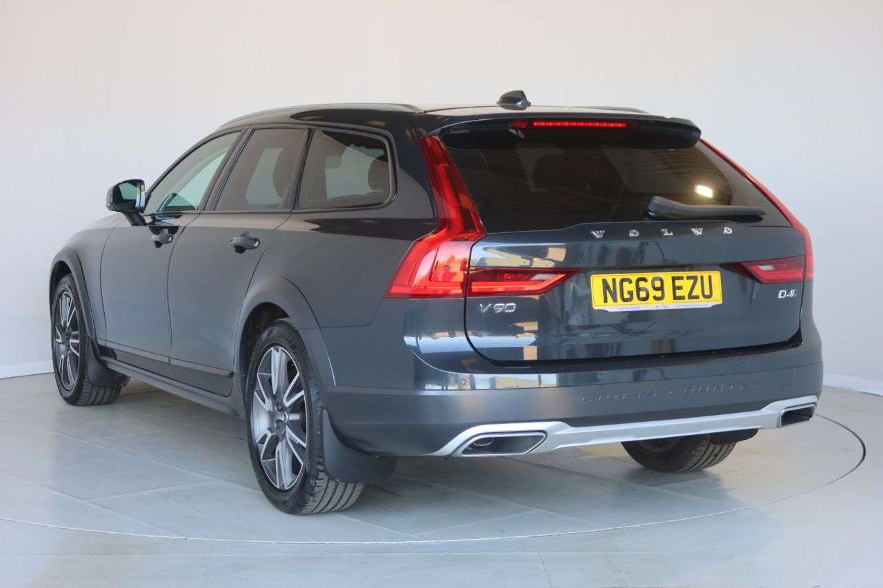 2020 VOLVO V90 CROSS COUNTRY 2020 VOLVO V90 CROSS COUNTRY