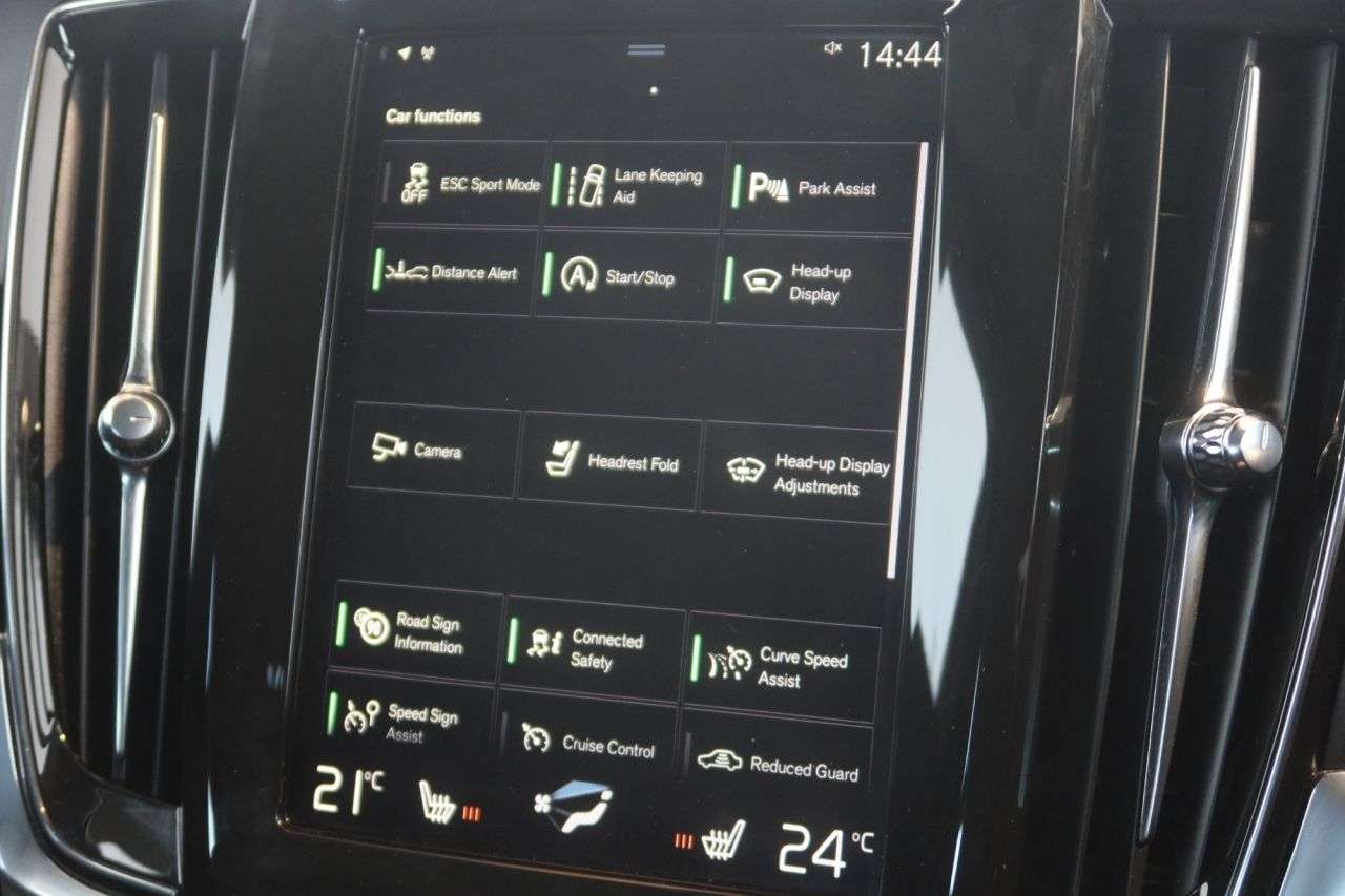 2020 VOLVO V90 CROSS COUNTRY 2020 VOLVO V90 CROSS COUNTRY