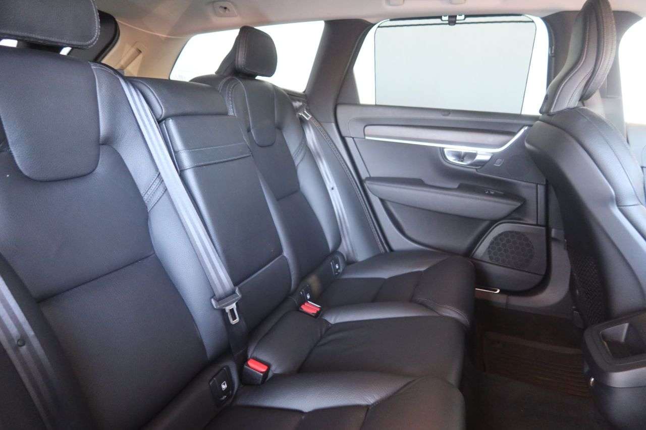 2020 VOLVO V90 CROSS COUNTRY 2020 VOLVO V90 CROSS COUNTRY