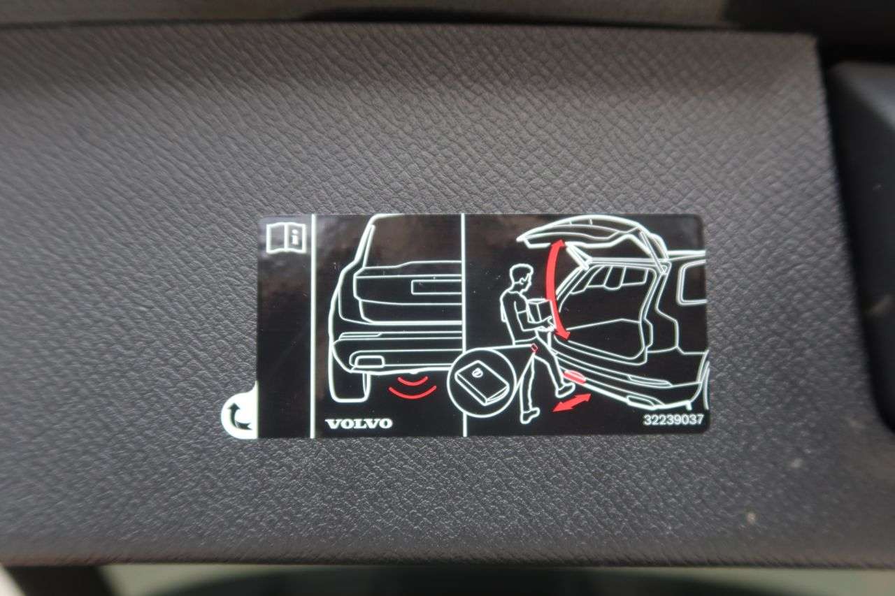 2020 VOLVO XC90 2020 VOLVO XC90