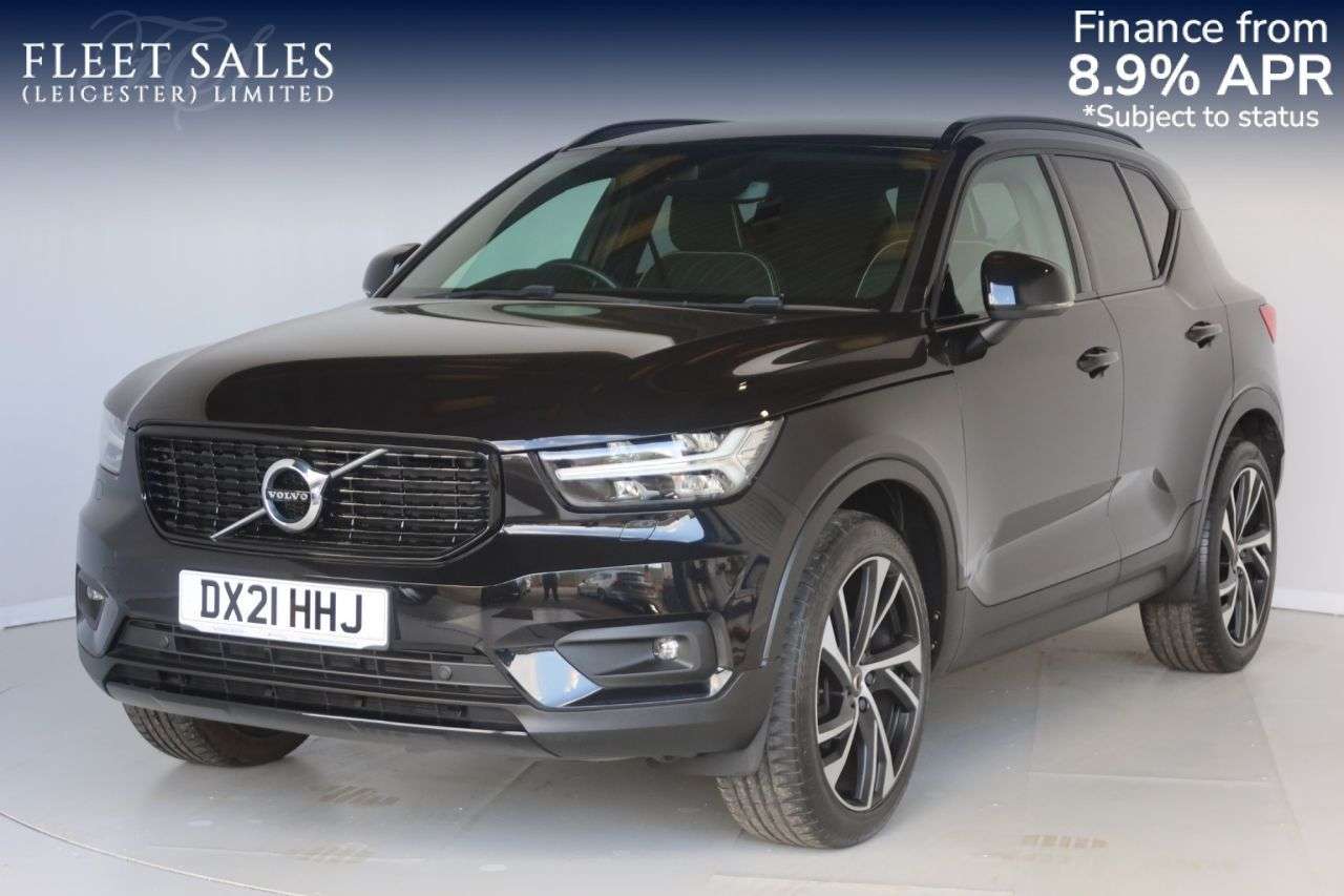 A 2021 VOLVO XC40 1.5 T3 R-Design Pro SUV 5dr Petrol Manual Euro 6 (s/s) (163 ps) FULL SERVIC A 2021 VOLVO XC40 1.5 T3 R-Design Pro SUV 5dr Petrol Manual Euro 6 (s/s) (163 ps) FULL SERVIC