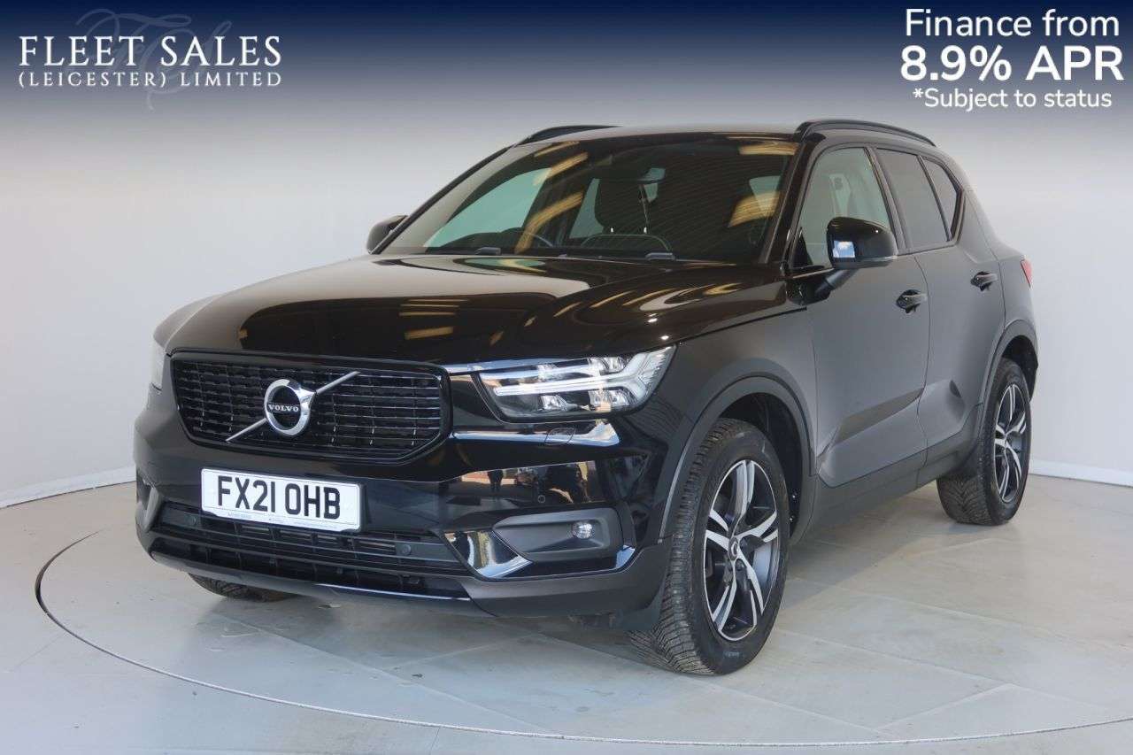 A 2021 VOLVO XC40 1.5 T3 R-Design SUV 5dr Petrol Manual Euro 6 (s/s) (163 ps) HEATED STEERING A 2021 VOLVO XC40 1.5 T3 R-Design SUV 5dr Petrol Manual Euro 6 (s/s) (163 ps) HEATED STEERING