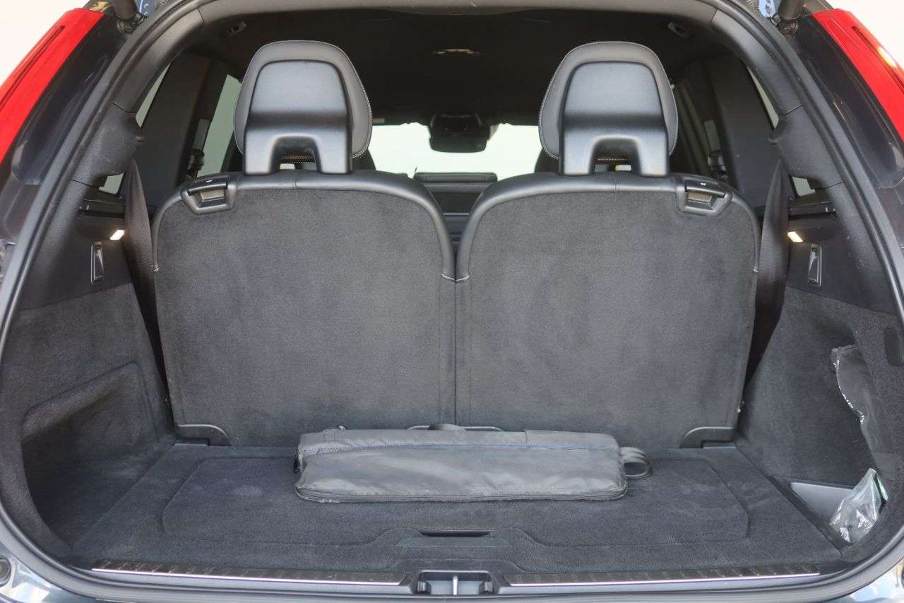 2021 VOLVO XC90 2021 VOLVO XC90