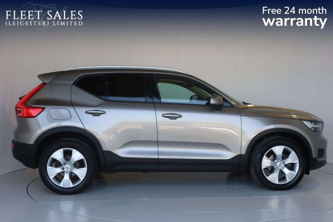 A 2021 VOLVO XC40 1.5 T3 Momentum SUV 5dr Petrol Auto Euro 6 (s/s) (163 ps) FREE 24 MONTHS FR A 2021 VOLVO XC40 1.5 T3 Momentum SUV 5dr Petrol Auto Euro 6 (s/s) (163 ps) FREE 24 MONTHS FR