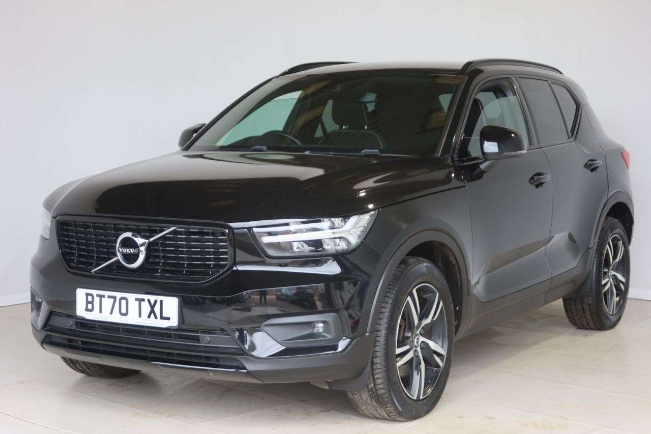 A 2020 VOLVO XC40 2.0 B4 MHEV R-Design SUV 5dr Petrol Hybrid Auto Euro 6 (s/s) (197 ps) ELECT A 2020 VOLVO XC40 2.0 B4 MHEV R-Design SUV 5dr Petrol Hybrid Auto Euro 6 (s/s) (197 ps) ELECT