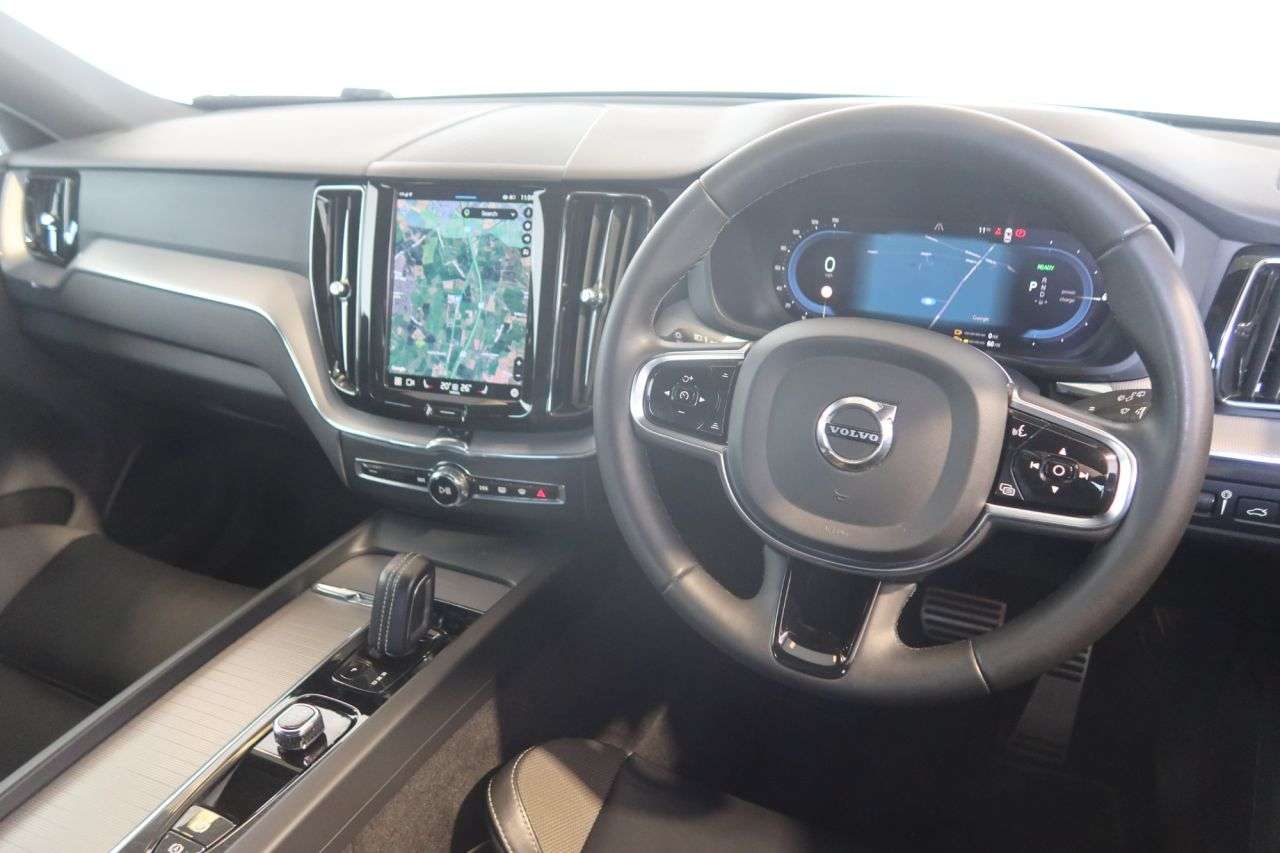 2021 VOLVO XC60 2021 VOLVO XC60