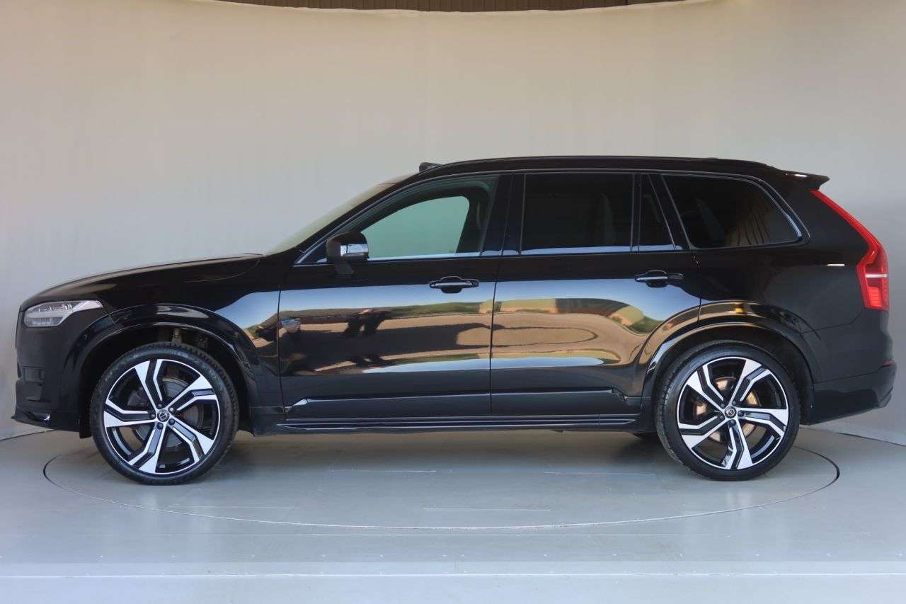 2022 VOLVO XC90 2022 VOLVO XC90