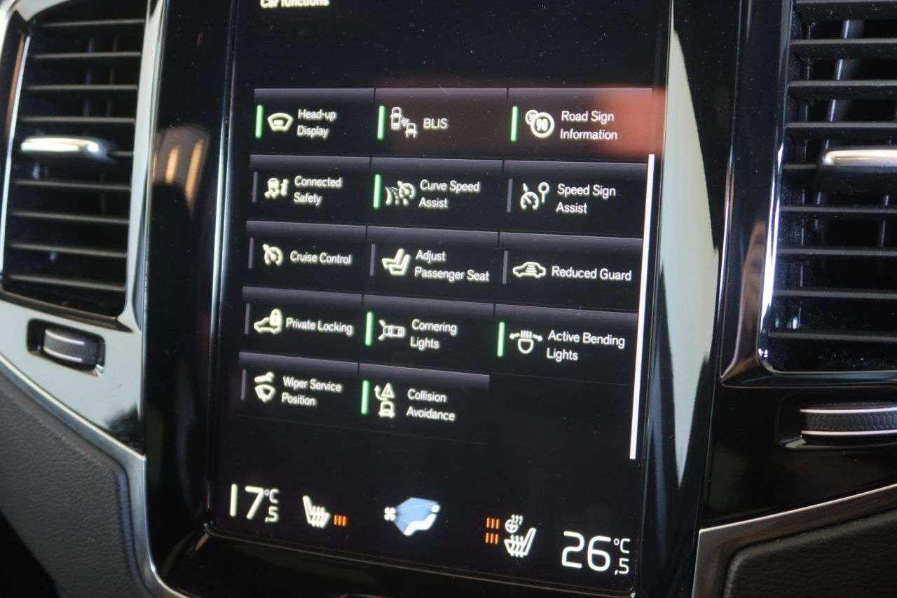 2022 VOLVO XC90 2022 VOLVO XC90
