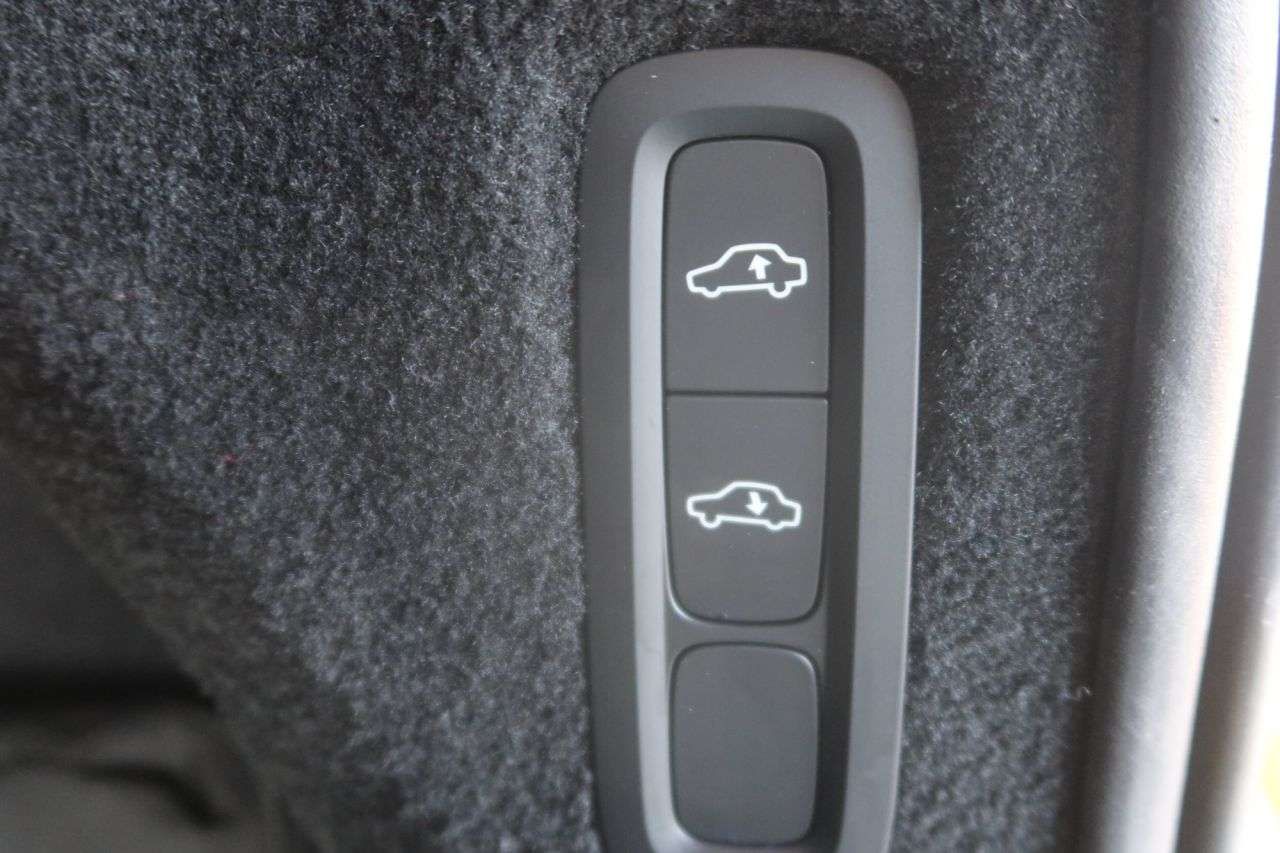 2022 VOLVO XC90 2022 VOLVO XC90