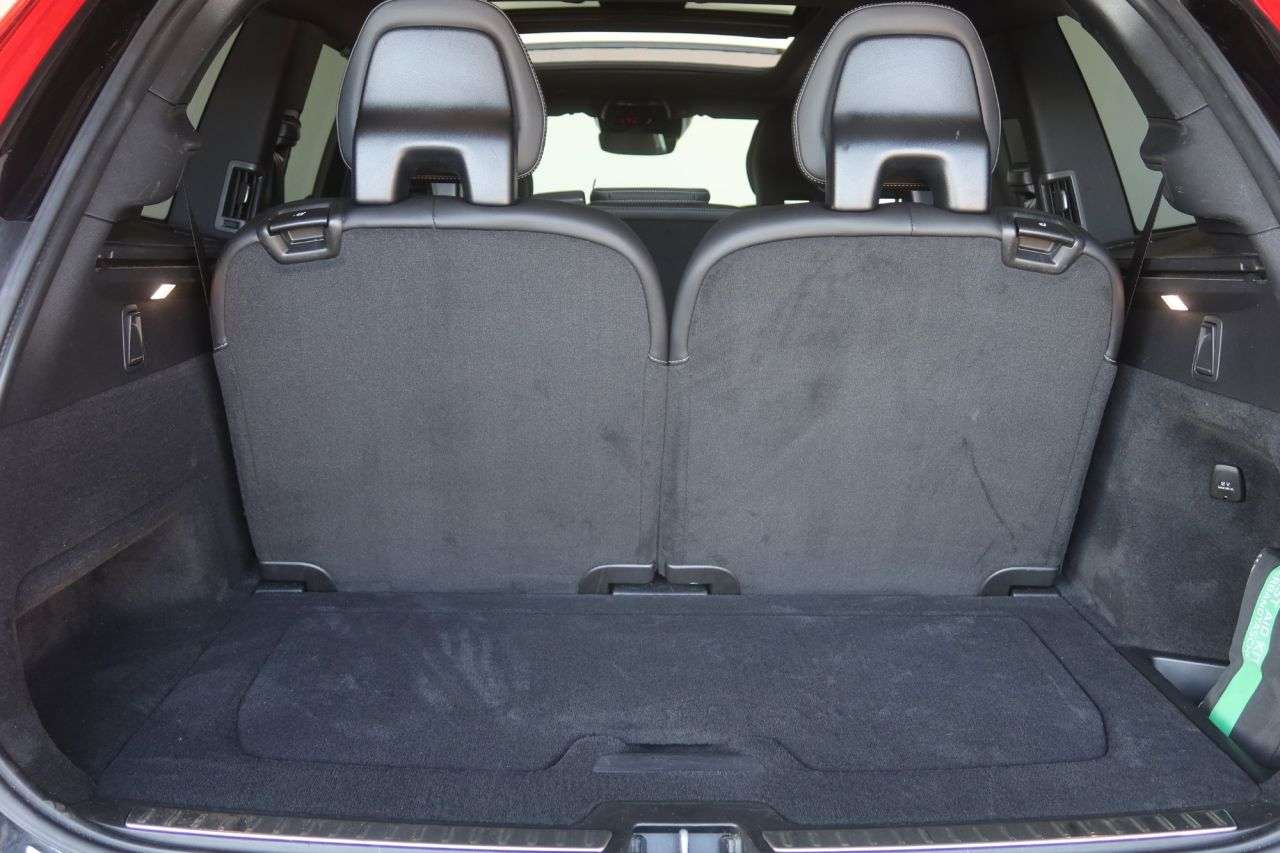 2022 VOLVO XC90 2022 VOLVO XC90